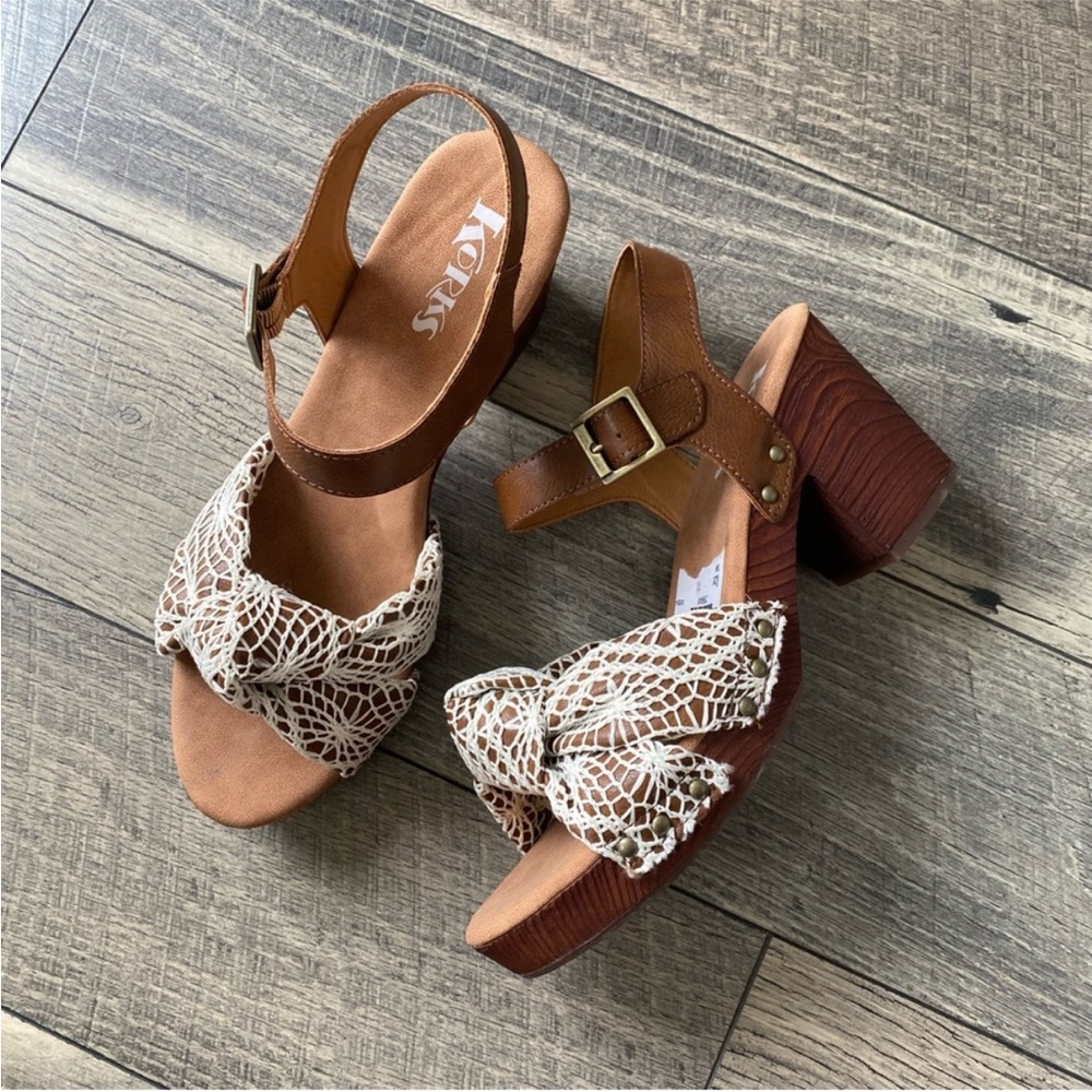NWT Korks Natalia Cream Crochet Lace Sandals Heel Platform Brown Tan Leather 11